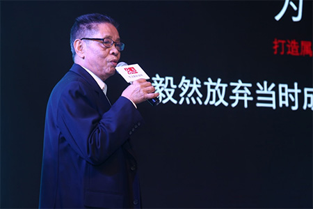 J9.COM- 巴勒莫老板重金注资，意大利昔日金童盼东山再起  